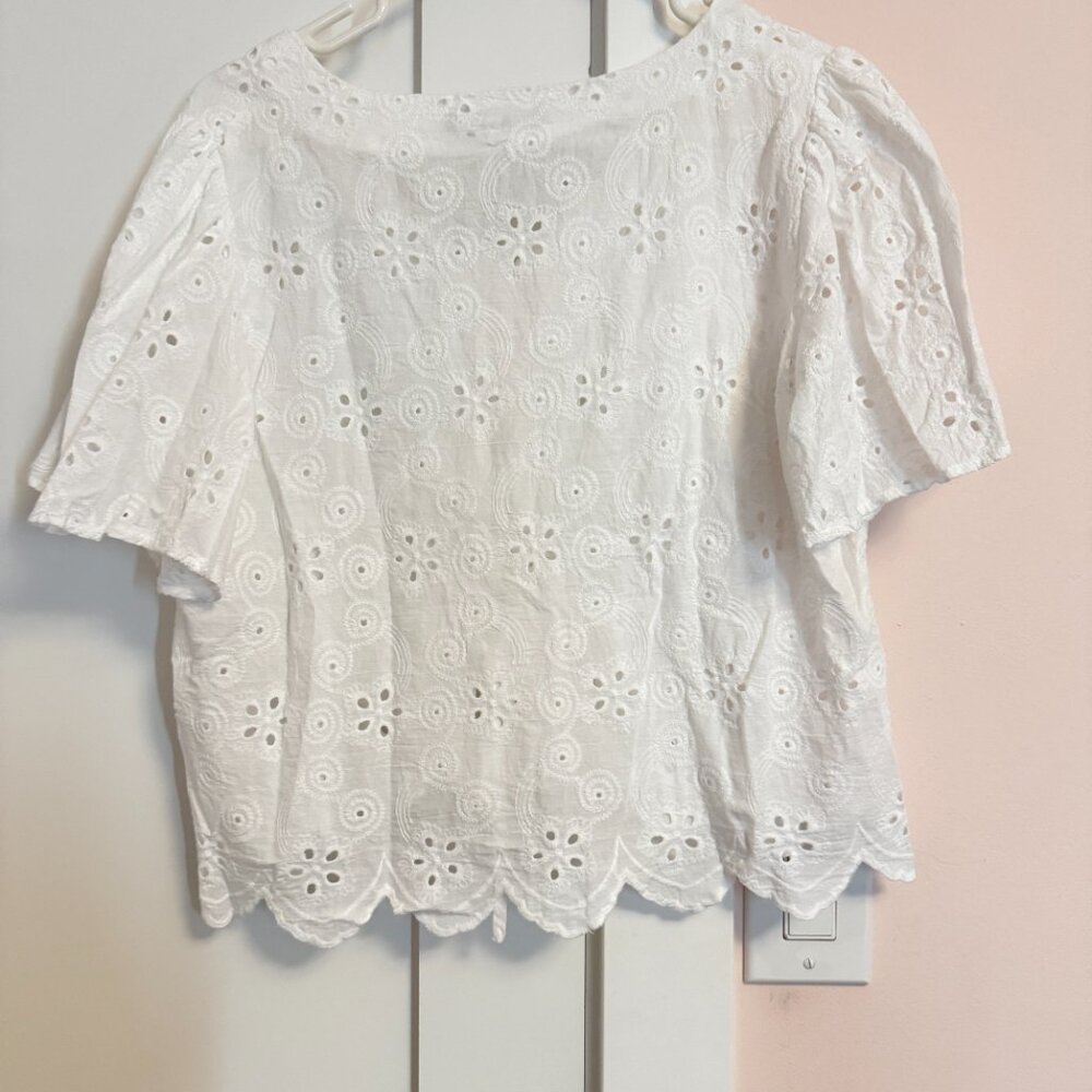 White Eyelet Top Tie Front Scalloped Trim 100% Cotton M - Picture 2 of 5